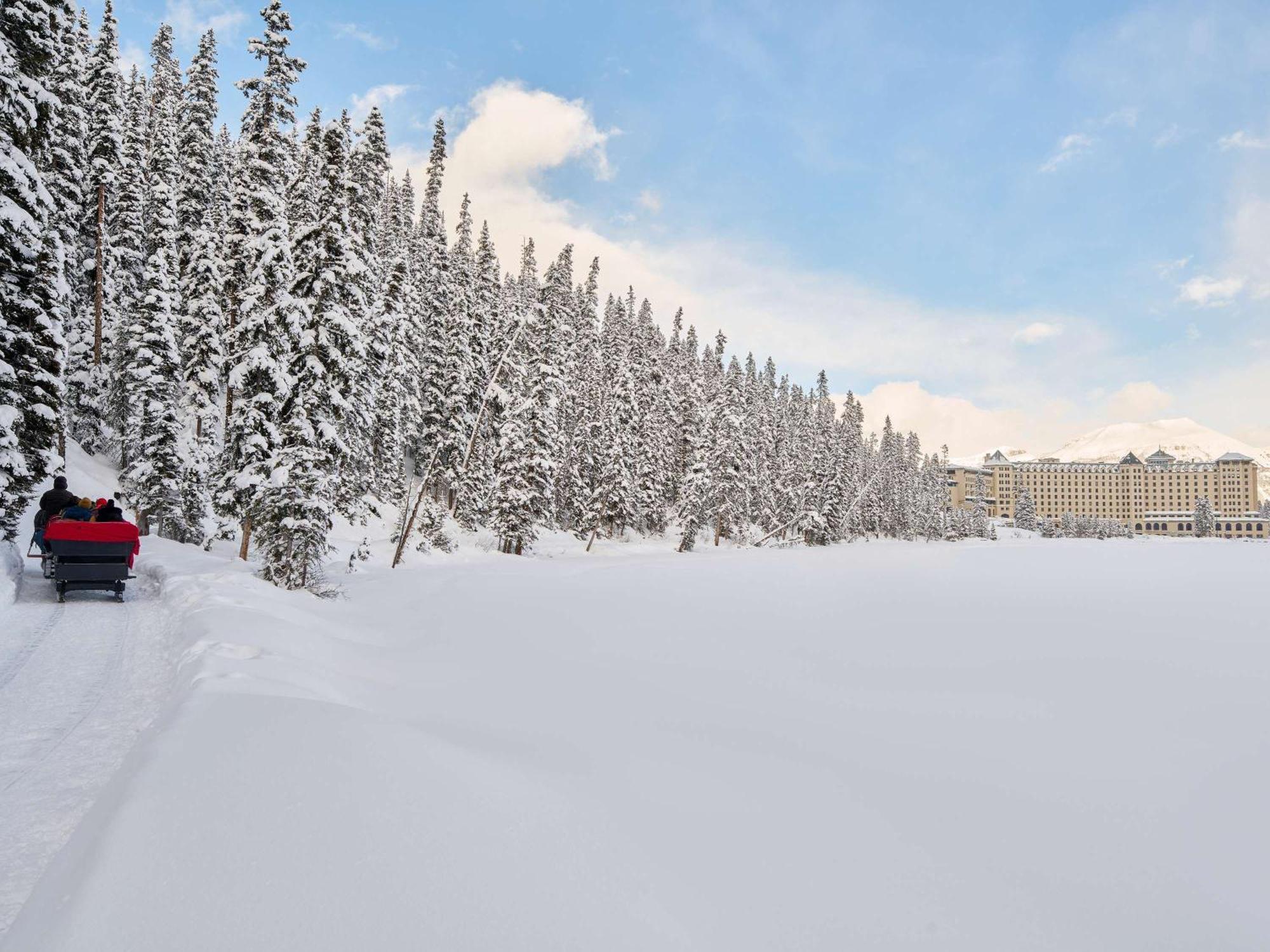 Fairmont Chateau Lake Louise Hotel ภายนอก รูปภาพ